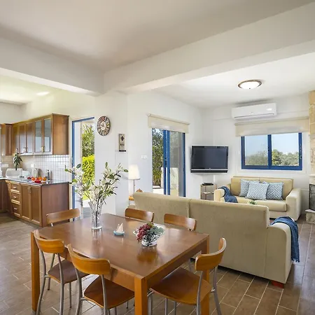 فيلة Maroni Beachfront