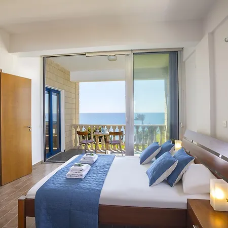 Maroni Beachfront Willa *